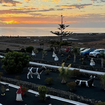 Club Jm Lanzarote Pensionat Tabayesco Exteriör bild