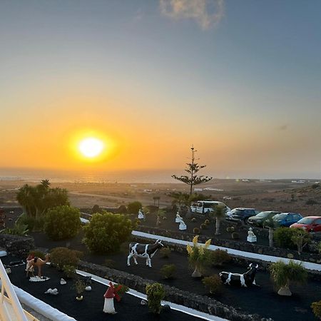 Club Jm Lanzarote Pensionat Tabayesco Exteriör bild